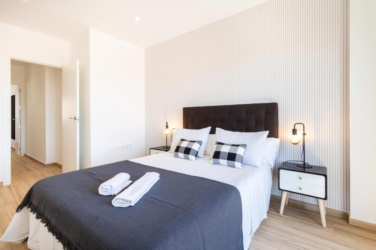 Huelin Suites Malaga Bagian luar foto