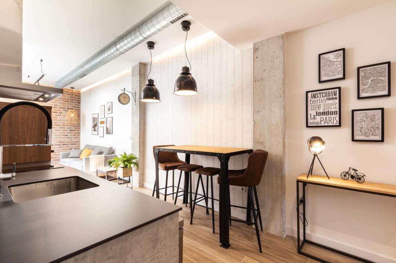 Huelin Suites Malaga Bagian luar foto