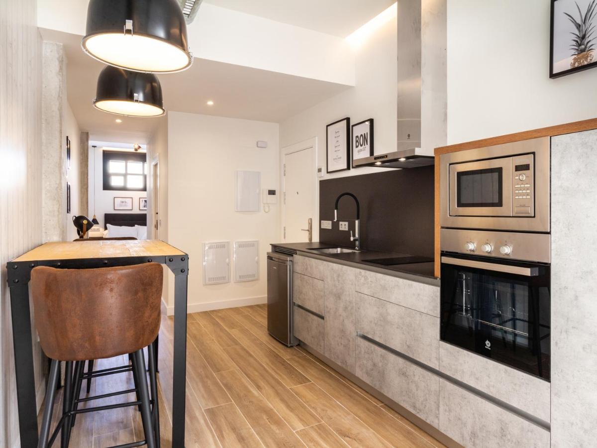 Huelin Suites Malaga Bagian luar foto