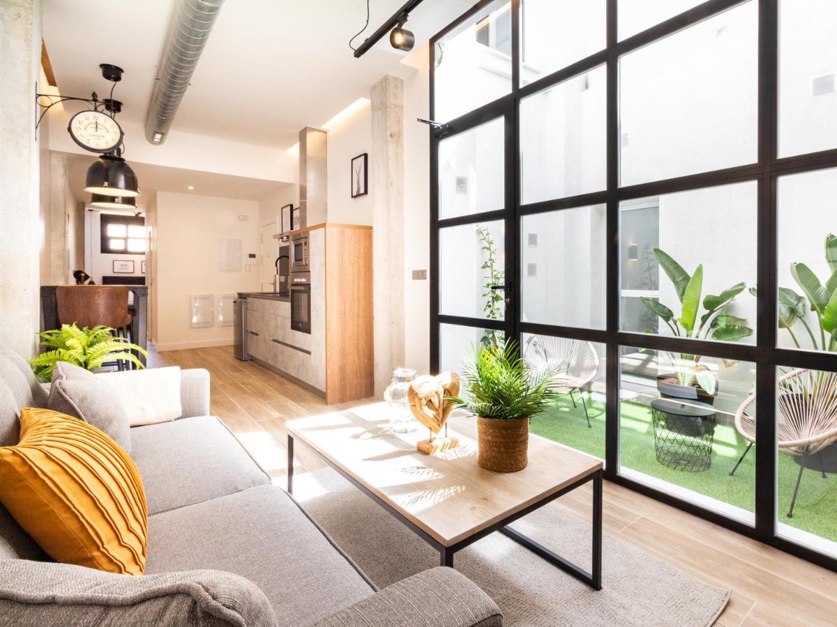 Huelin Suites Malaga Bagian luar foto