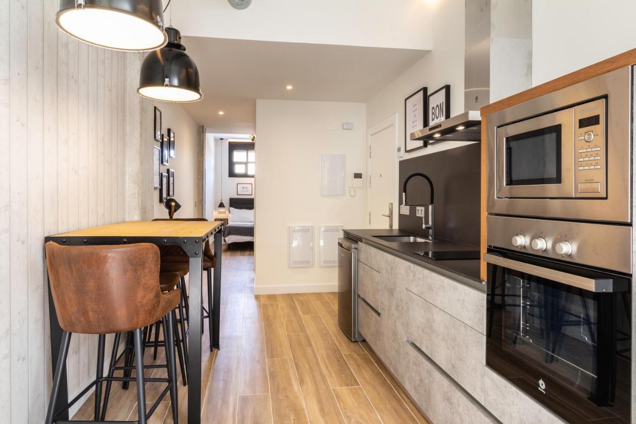 Huelin Suites Malaga Bagian luar foto